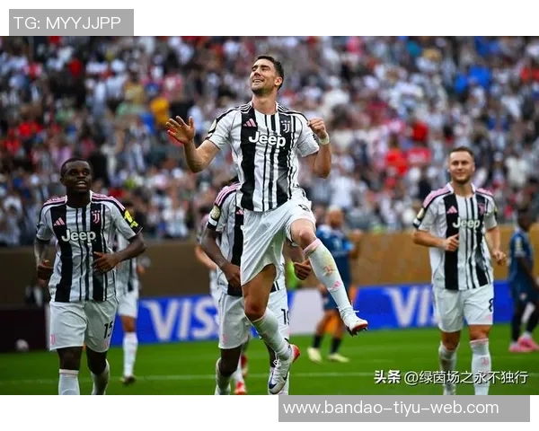 尤文图斯积极运作塞内西加盟计划目标夏窗免签而非冬窗转会 尤文图斯积极运作塞内西加盟计划目标夏窗免签而非冬窗转会