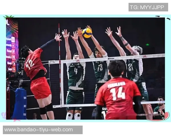 日本队全力备战世界杯面临长途旅行与恶劣天气双重挑战